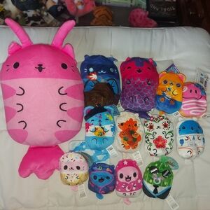 Cats Vs Pickles & Bears Vs Donuts Lot Of 13 Plush